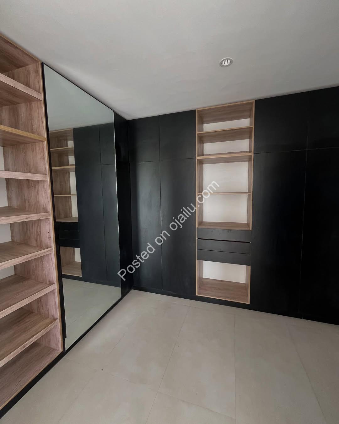 Lekki’s Ultimate 5-Bedroom Estate with Cinema & Pool