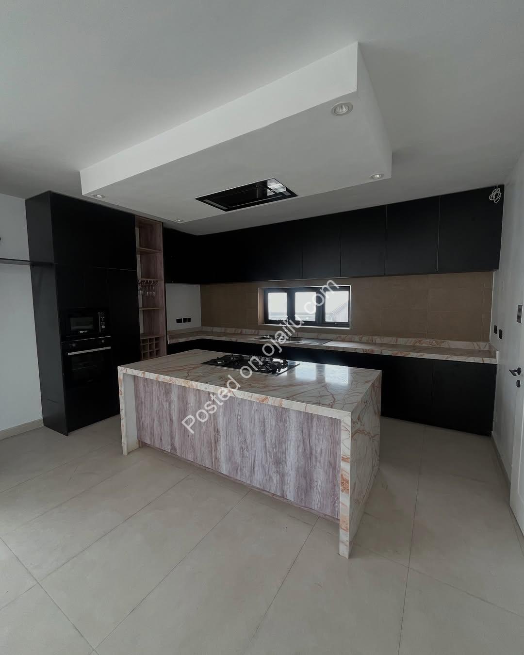 Lekki’s Ultimate 5-Bedroom Estate with Cinema & Pool