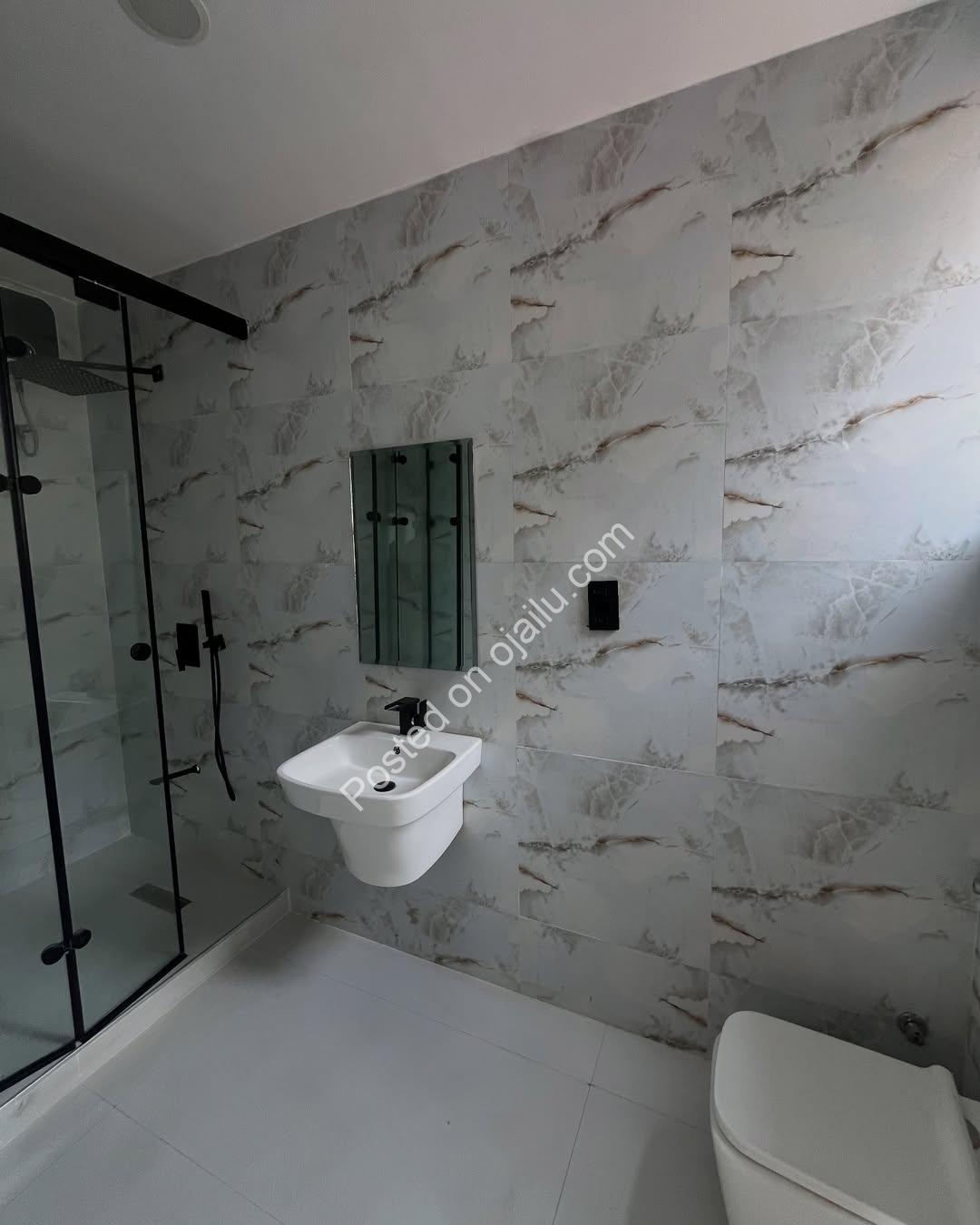 Lekki’s Ultimate 5-Bedroom Estate with Cinema & Pool