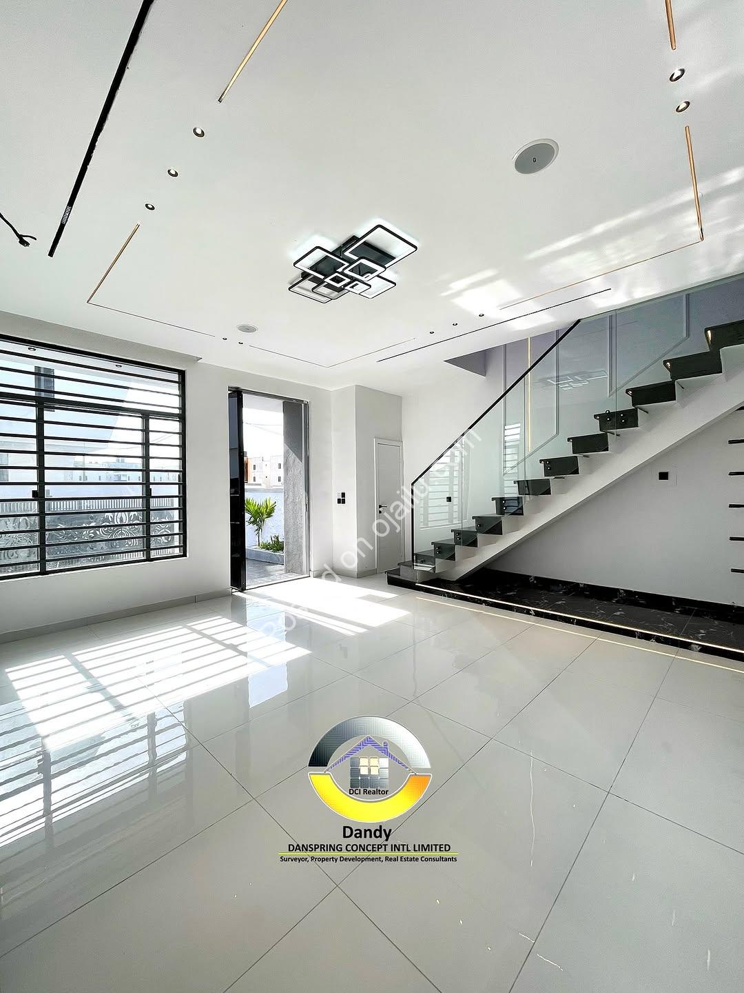 Lekki’s Finest: 4-Bed Ensuite Haven with BQ