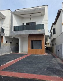 3864341134403491842_img