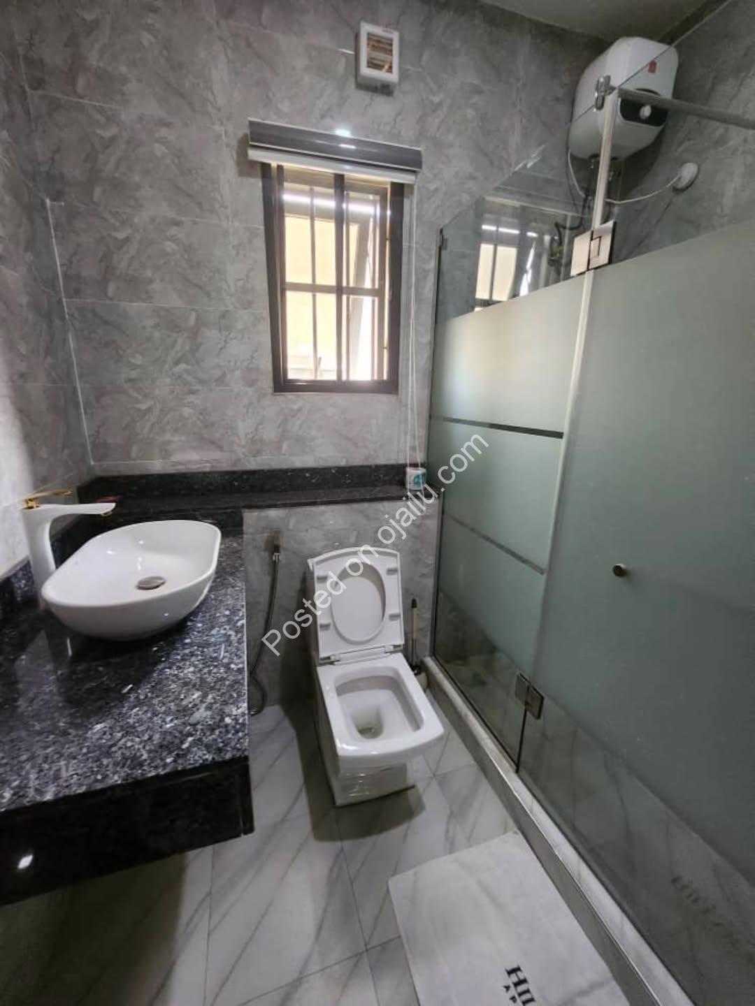 Prime 22-Room Hotel: Prime Abuja Land with Expansion Potential