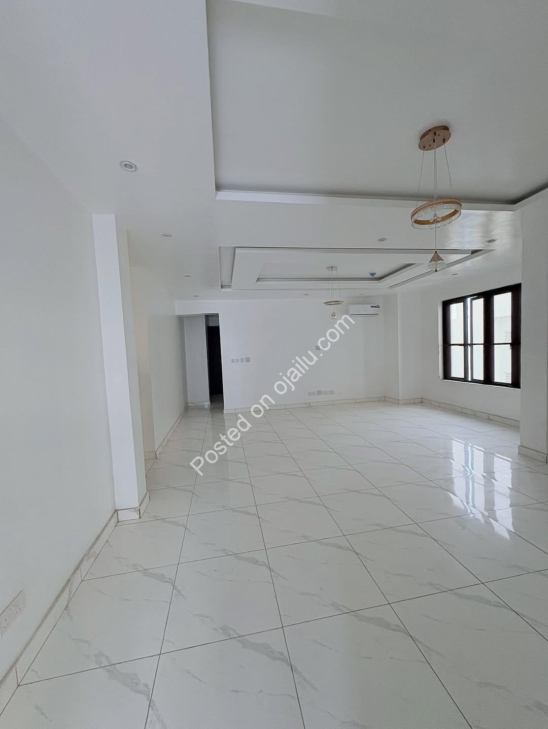 Elevator to Elegance: Ikate’s Premier 3-Bedroom Haven