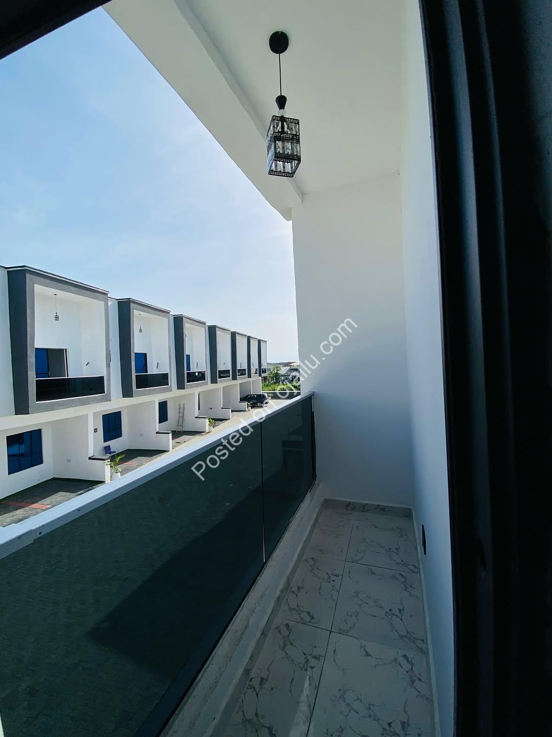 Dream Duplexes in Prime Ajah!