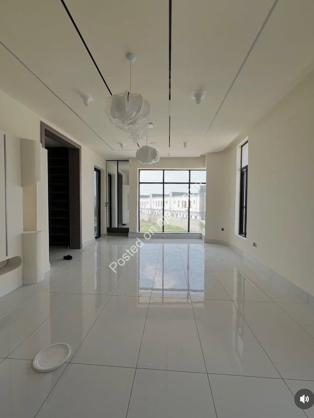 Lekki’s Ultimate 5-Bedroom Smart Estate Masterpiece