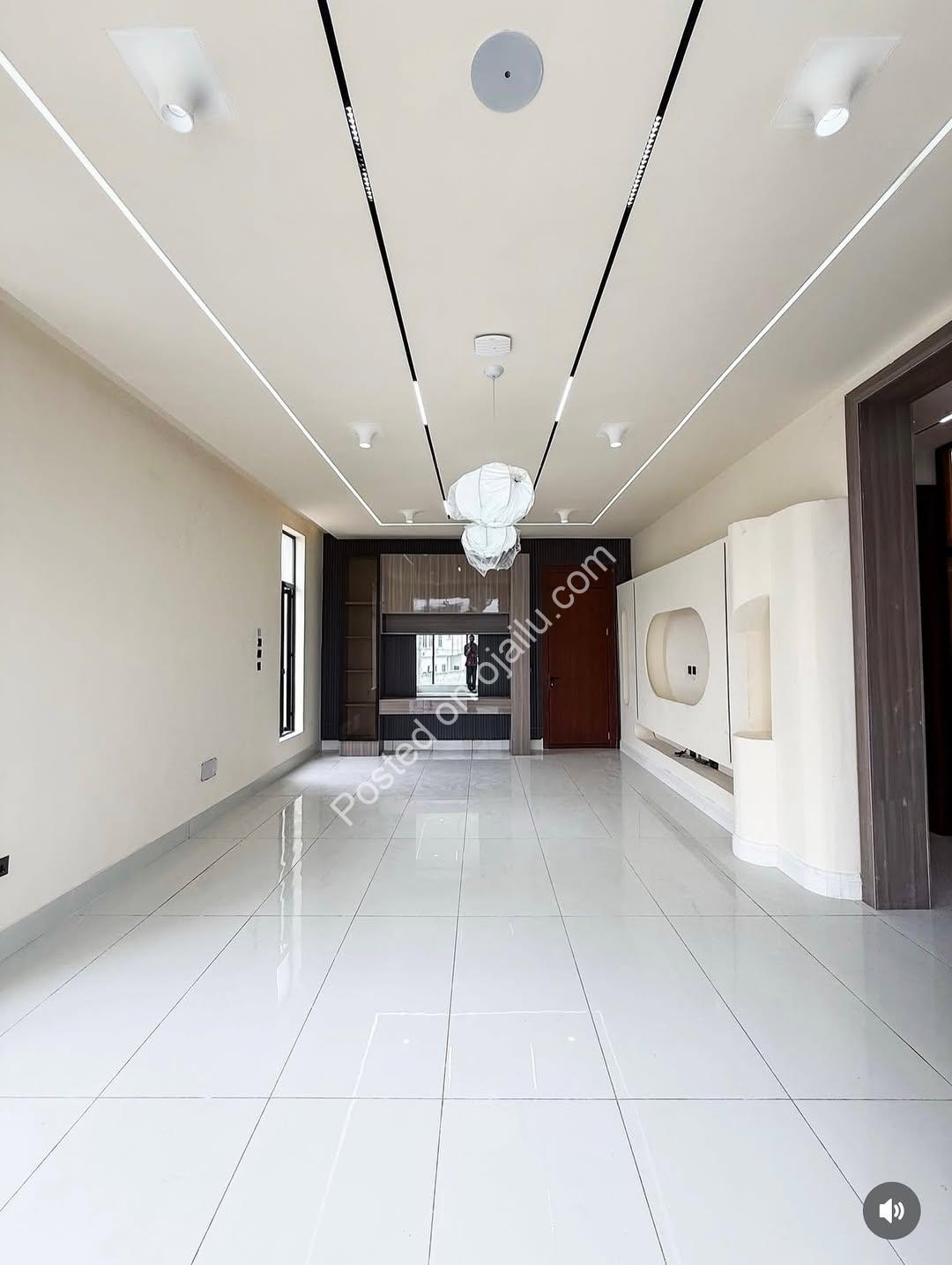 Lekki’s Ultimate 5-Bedroom Smart Estate Masterpiece