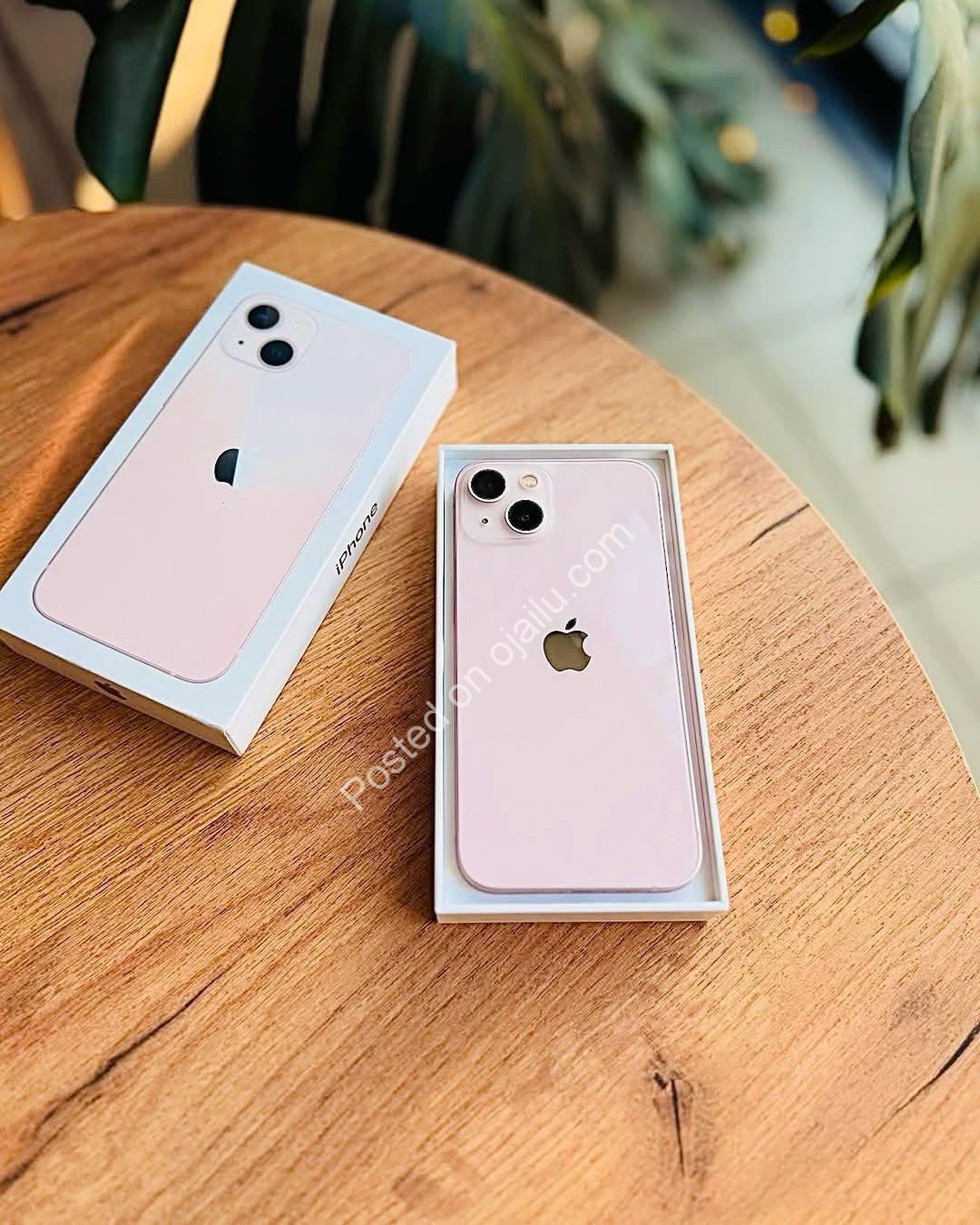 Unlock Premium Power: iPhone 13 128GB, Pristine & Complete