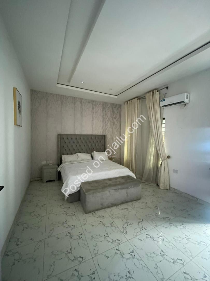 Lekki’s Newest 4-Bedroom Haven with Pool & Gym