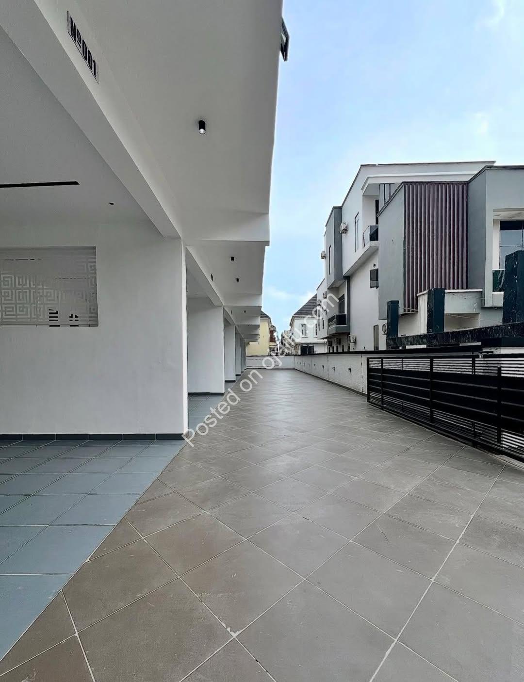 Modern 4-Bed Terraces with BQ in Lekki’s Prime Enclave