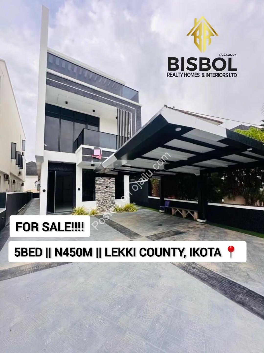 Lekki’s Ultimate 5-Bedroom Luxury Estate Home