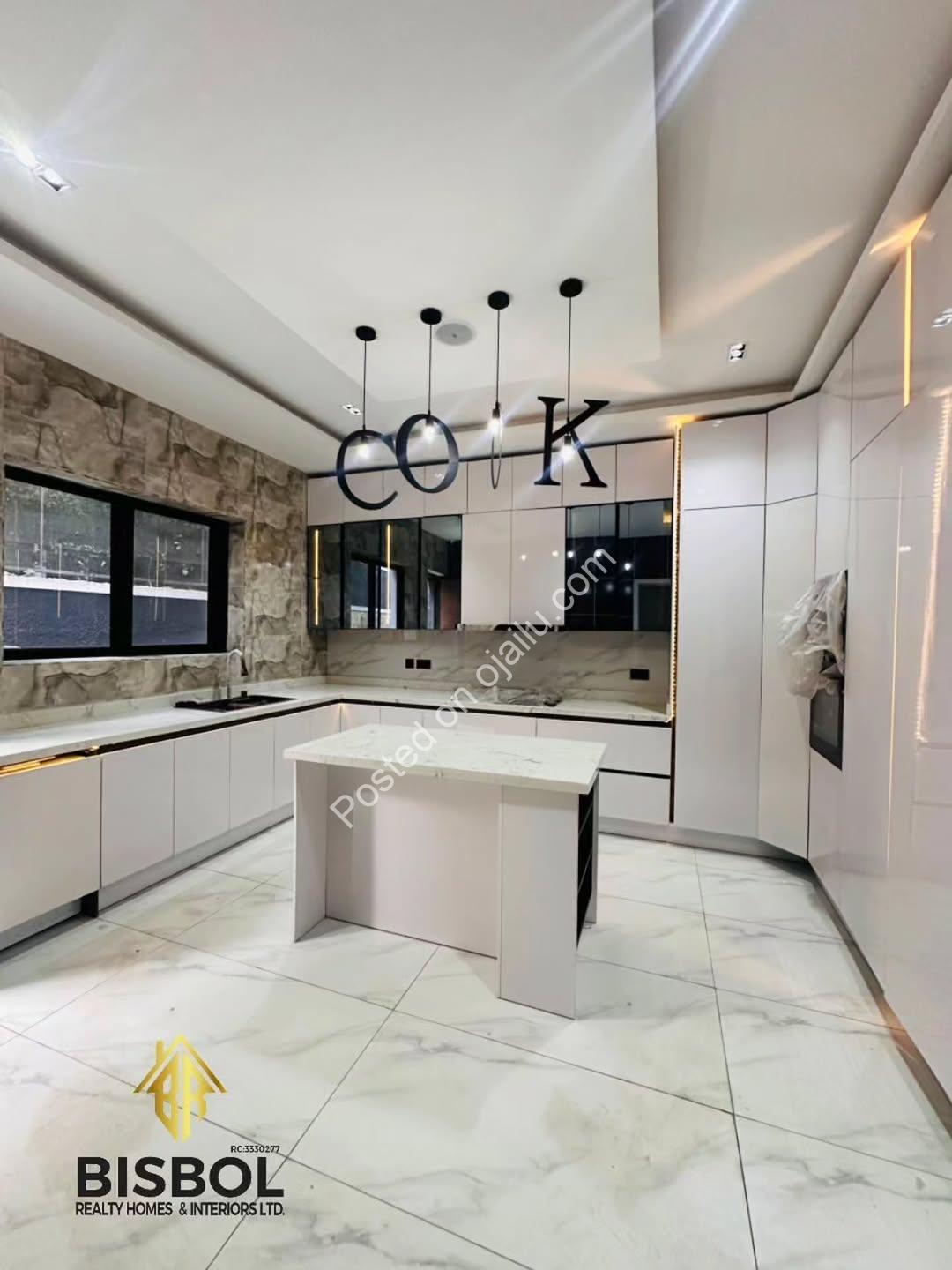 Lekki’s Ultimate 5-Bedroom Luxury Estate Home