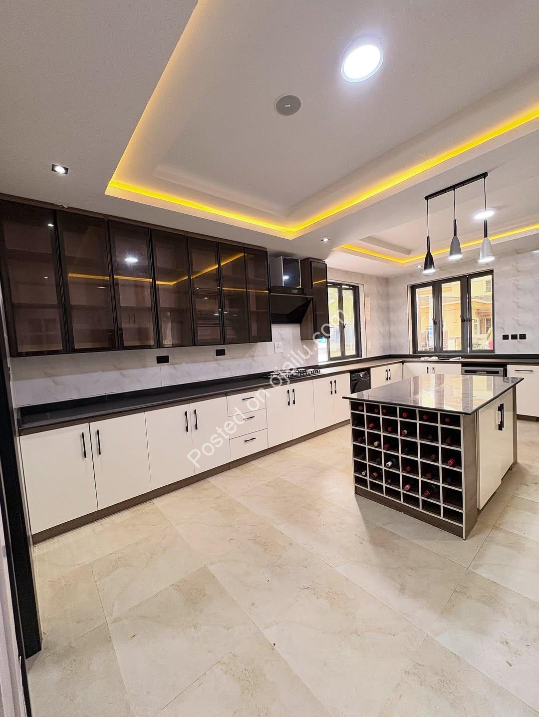 Ultimate 6-Bedroom Estate with Cinema & Pool in Ajah