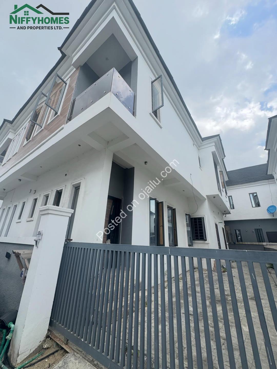 Spacious 4-Bedroom Haven in Prestigious VGC