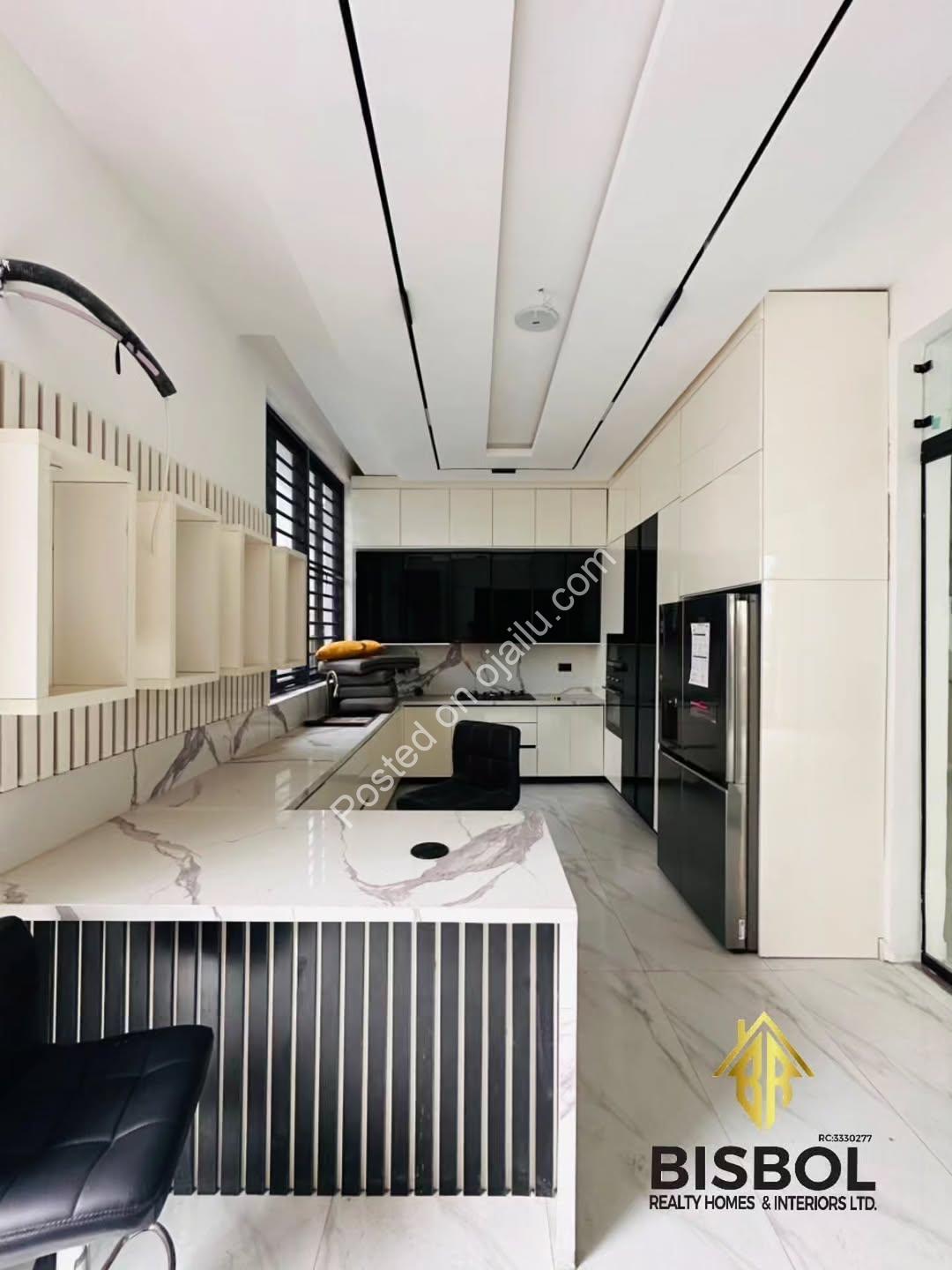 Move-In Ready 5BR Dream Home in Lekki