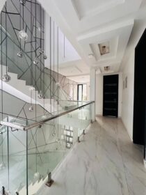 3866438896330783300_img_2