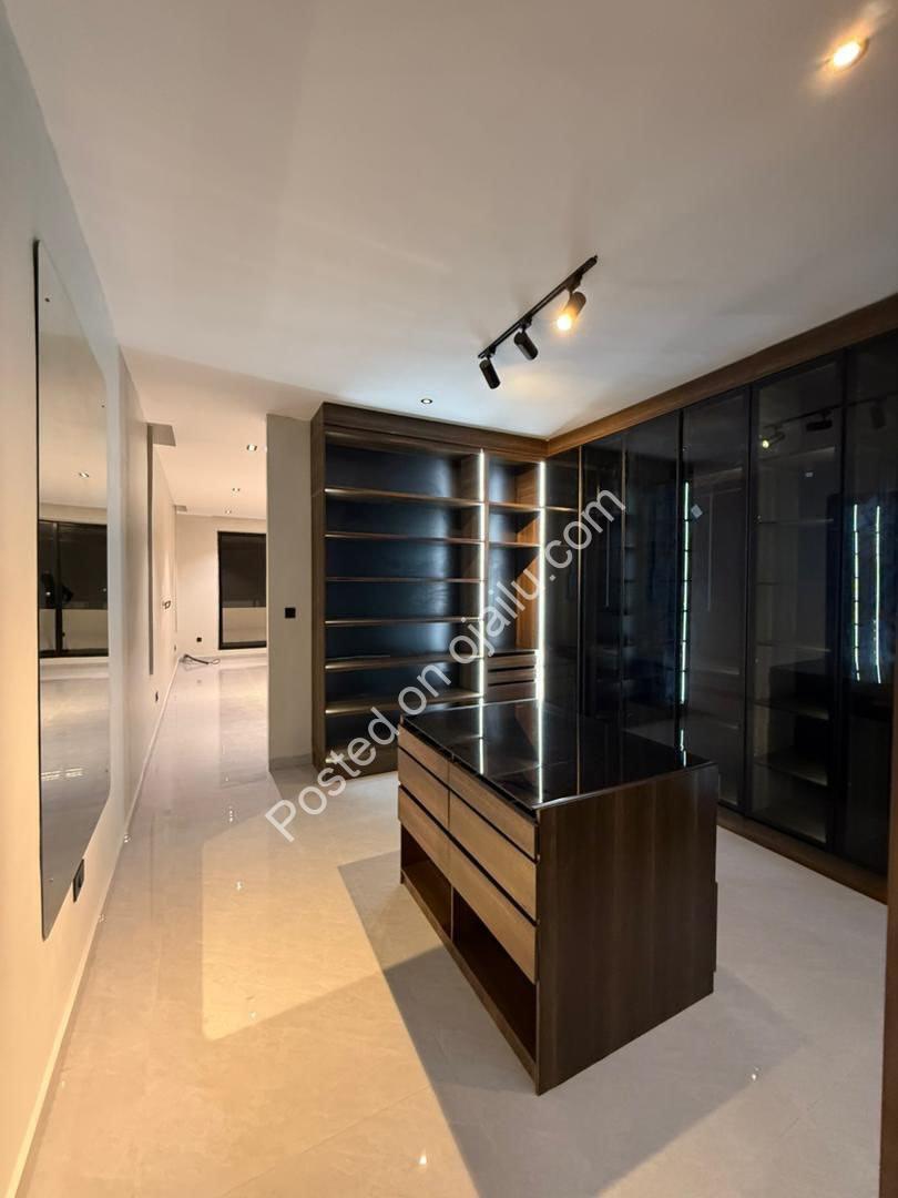 Lekki’s Ultimate 5-Bedroom Estate Masterpiece