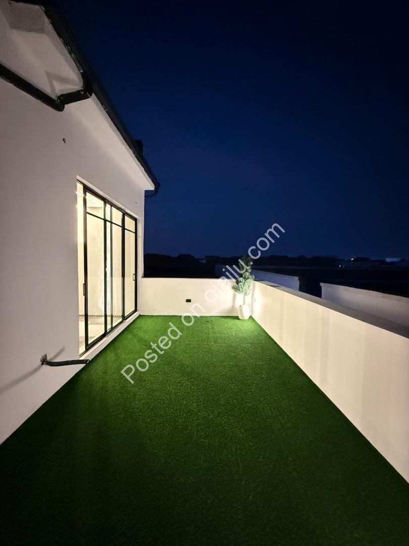 Lekki’s Ultimate 5-Bedroom Estate Haven