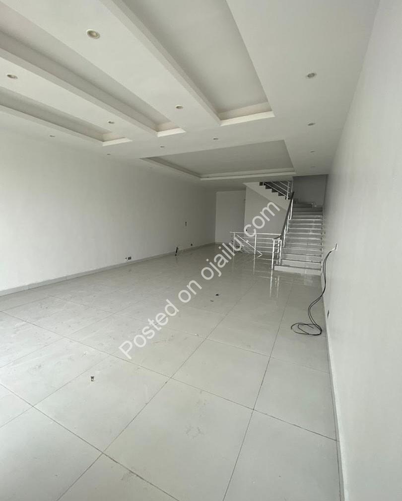 Lekki Phase 1: Your 4-Bedroom Sanctuary Awaits