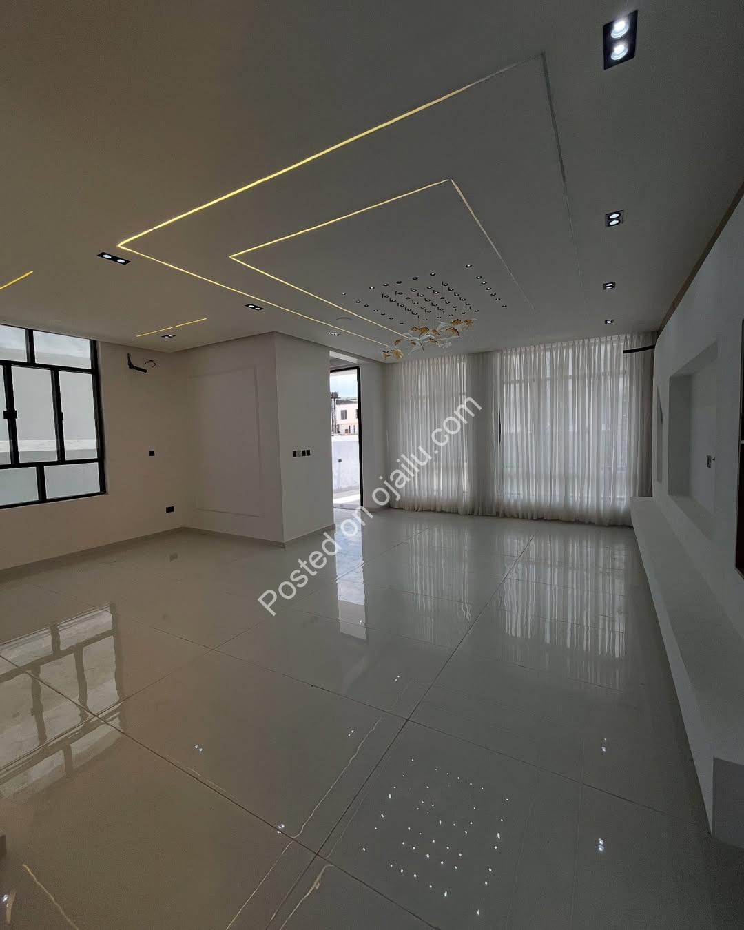 5-Bedroom Haven in Chevron: Luxury Living Awaits