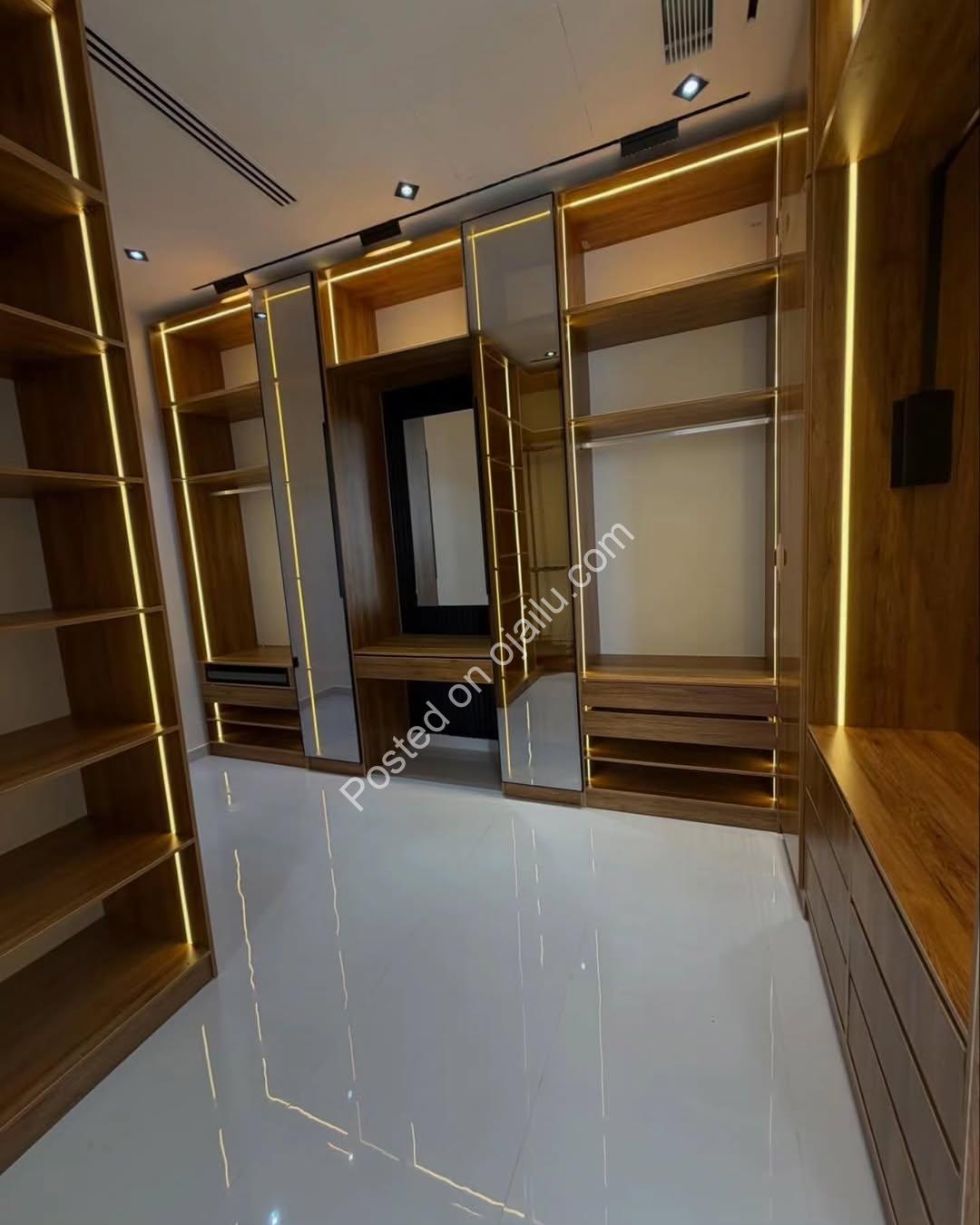 5-Bed Smart Duplex: Cinema, Pool & Elevator