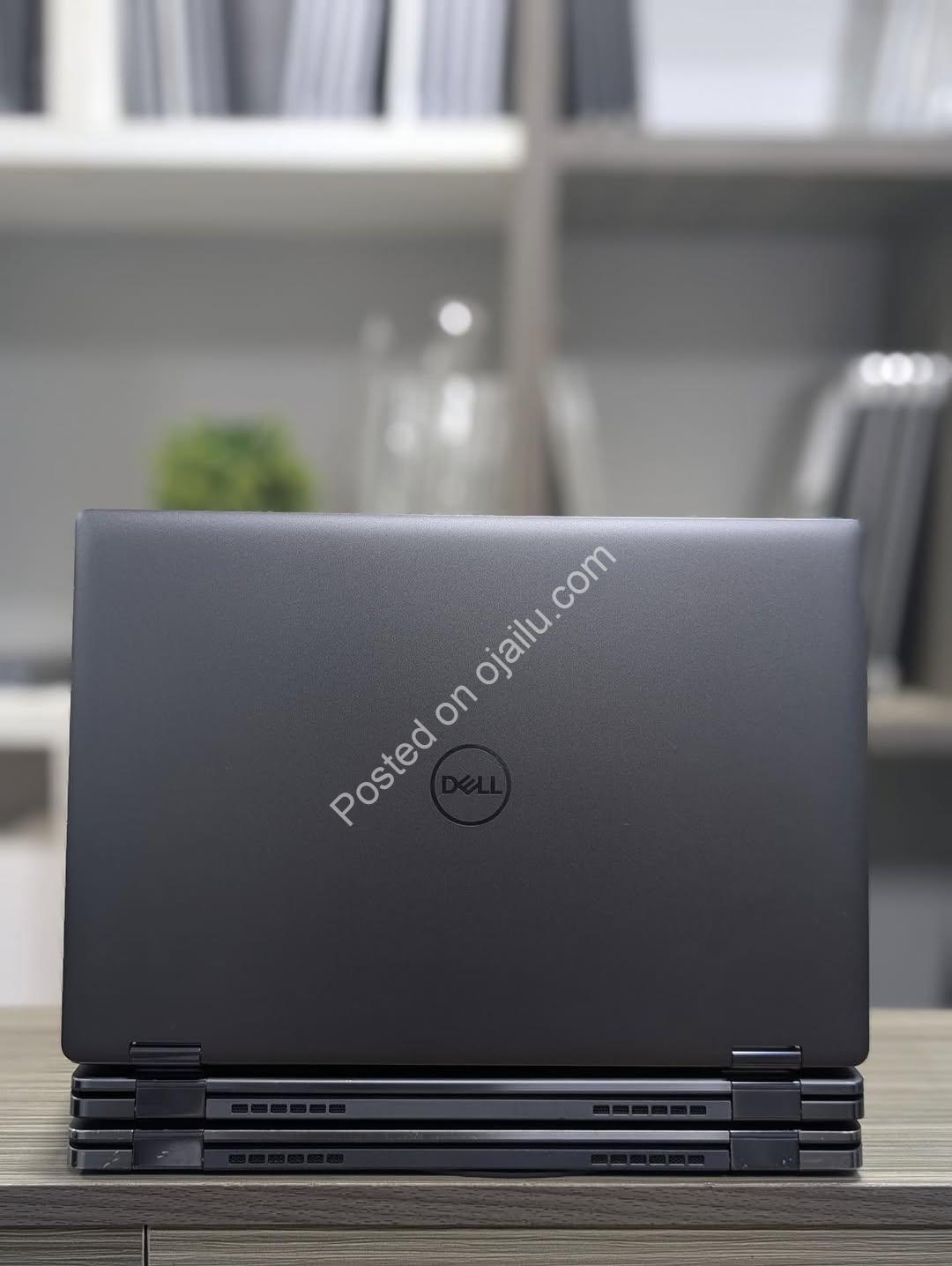 Unleash Power & Style: Dell 2-in-1 i7 Touchscreen Laptop