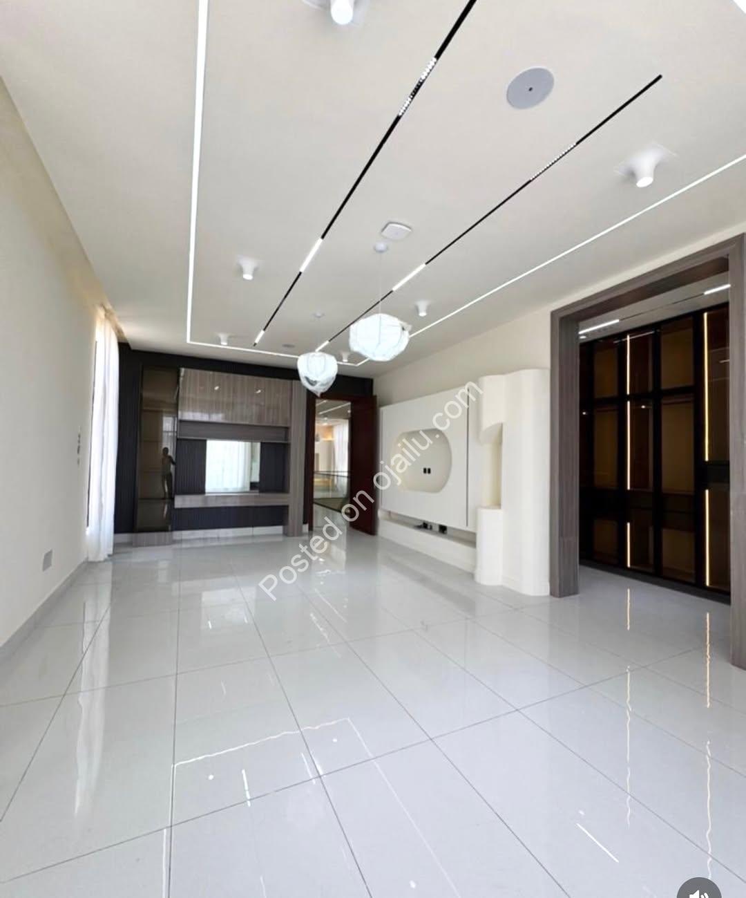 Lekki’s Ultimate 5-Bedroom Oasis with Pool & Cinema