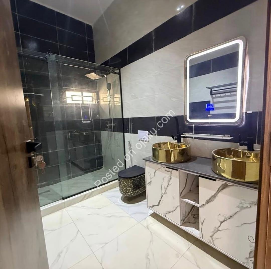 Asokoro’s Finest: 5-Bed Duplex with BQ & Premium Finishes