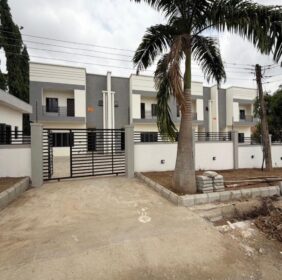 3869517402388496327_img