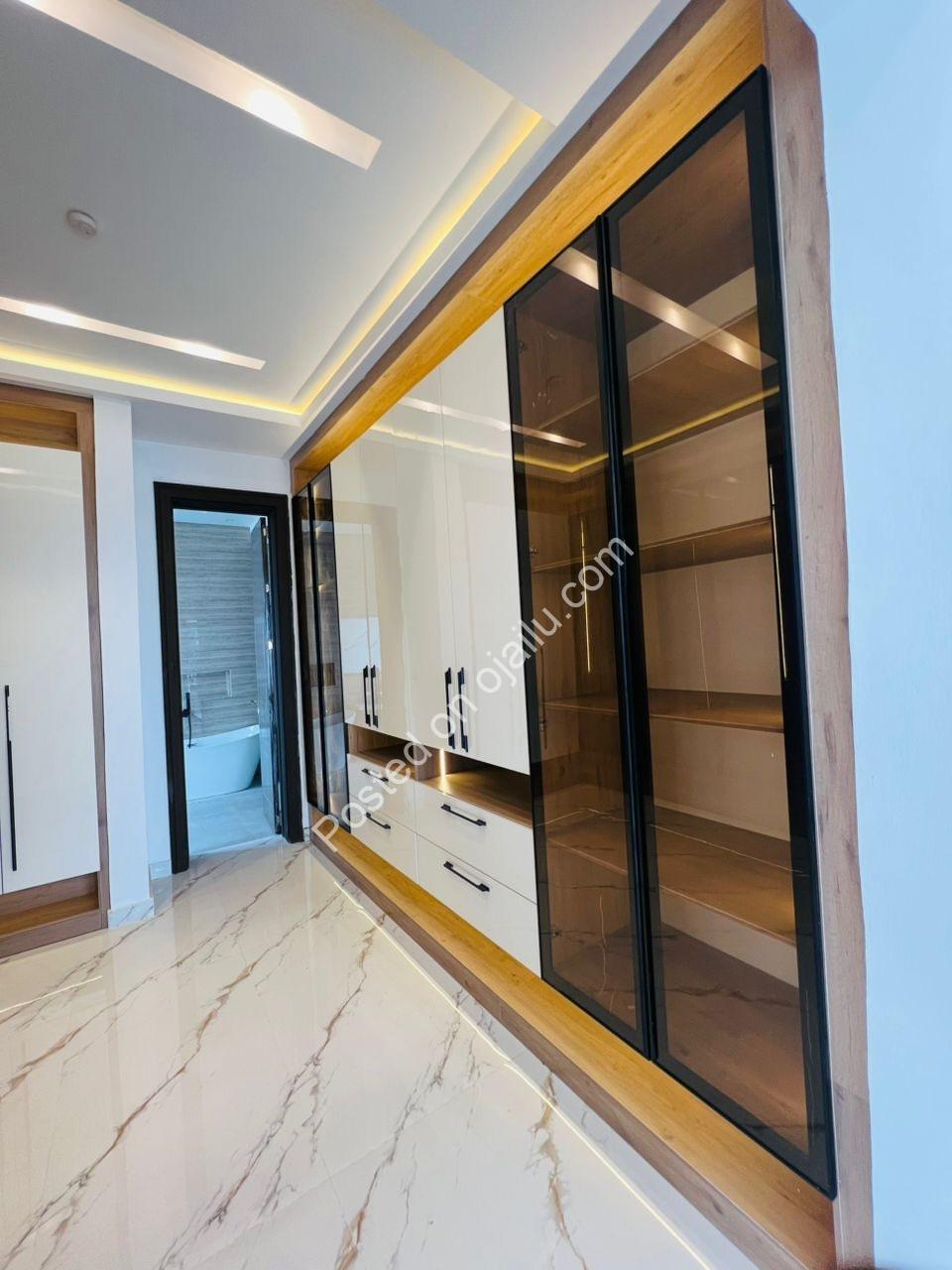 Lagos Luxury: 5-Bed Duplex with Pool & Cinema