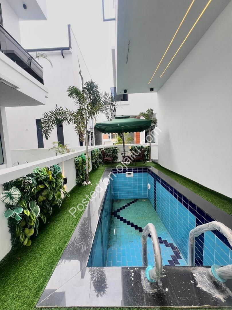 Lekki’s Ultimate Family Sanctuary with Private Pool