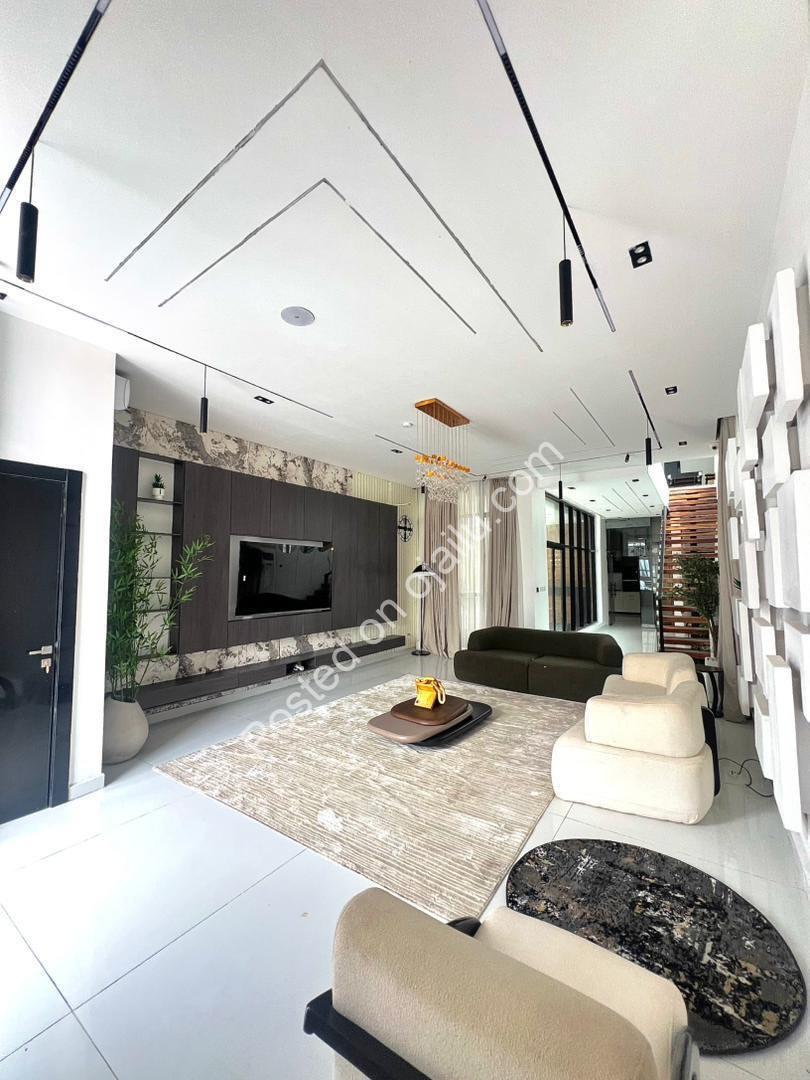 Lagos Luxury: 5-Bed Duplex with Pool & BQ