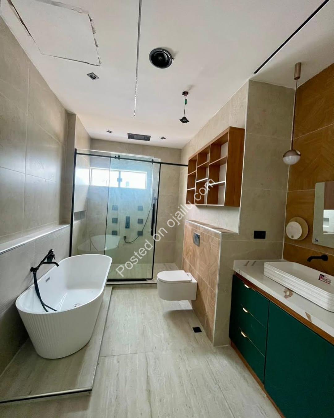 Lekki’s Elite 5-Bed Smart Home with Cinema & Pool