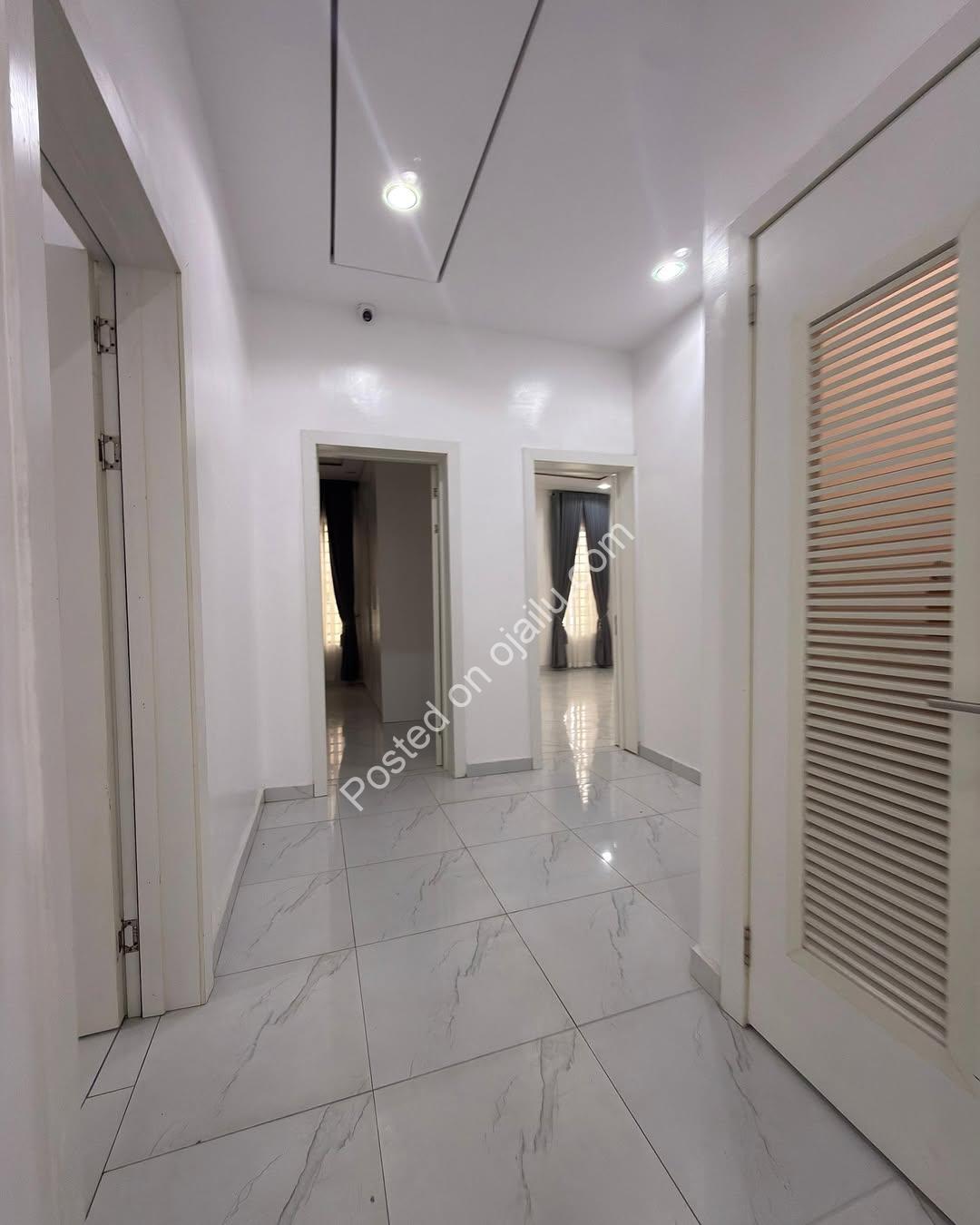 Sangotedo Sanctuary: Brand New 5-Bed Duplex with Resort-Style Pool