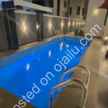 Luxury 5-Bed Duplex with Pool & Jacuzzi