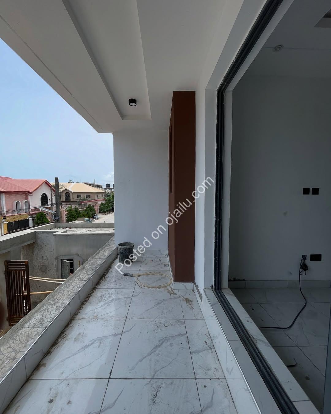 Your Dream Home Awaits: 1 & 2 Bedroom Luxury Apartments