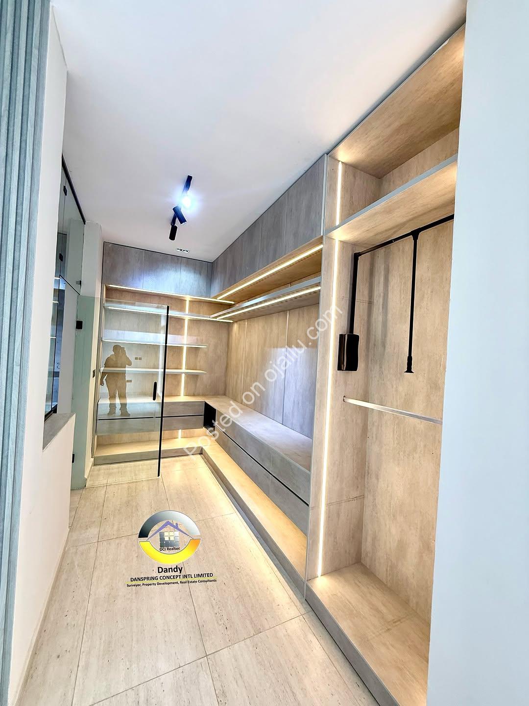 Lekki’s Ultimate 400SQM Smart Penthouse Oasis