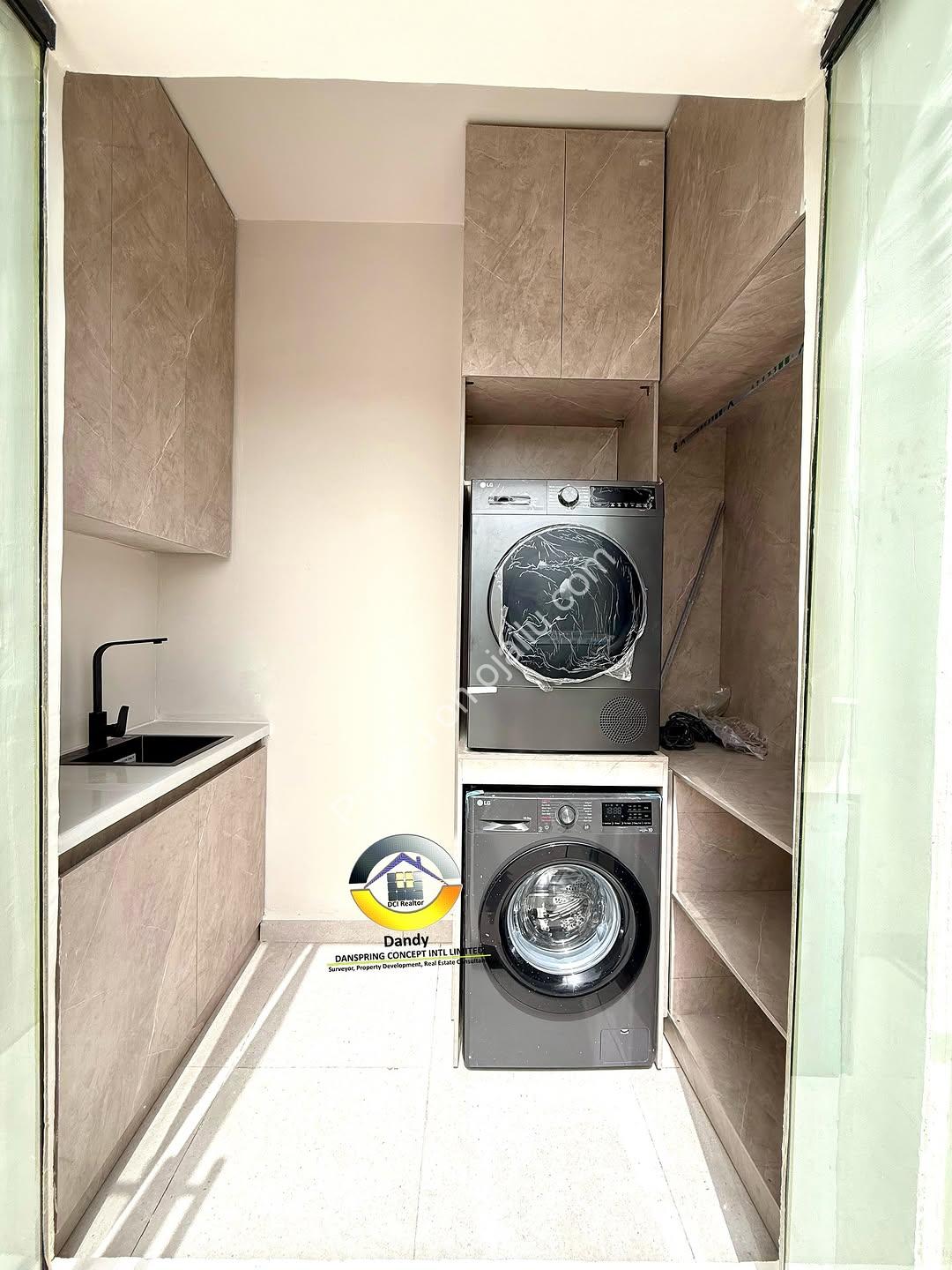 Lekki’s Ultimate 400SQM Smart Penthouse Oasis