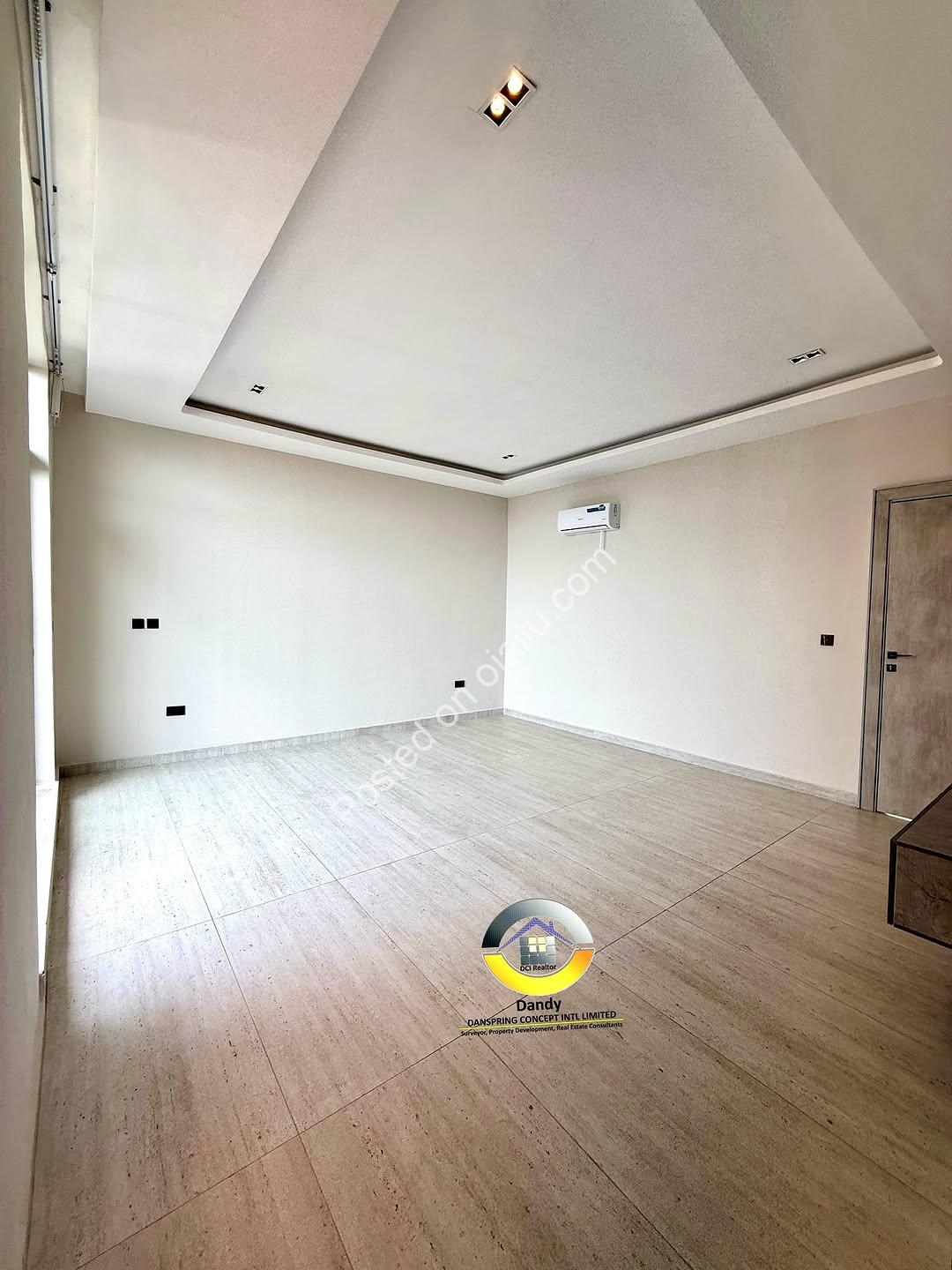 Lekki’s Ultimate 400SQM Smart Penthouse Oasis