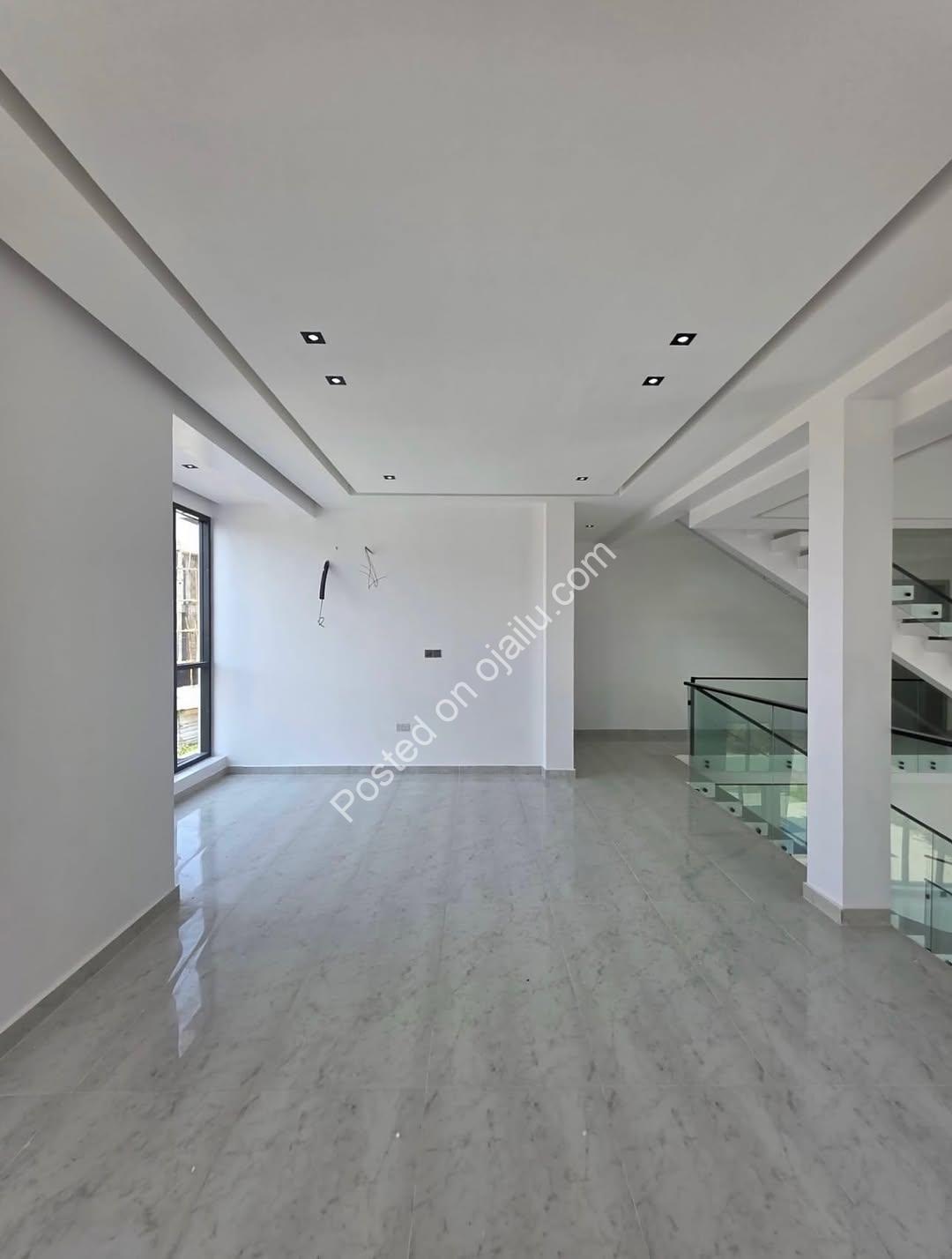 Lekki’s Ultimate 5-Bedroom Estate Masterpiece