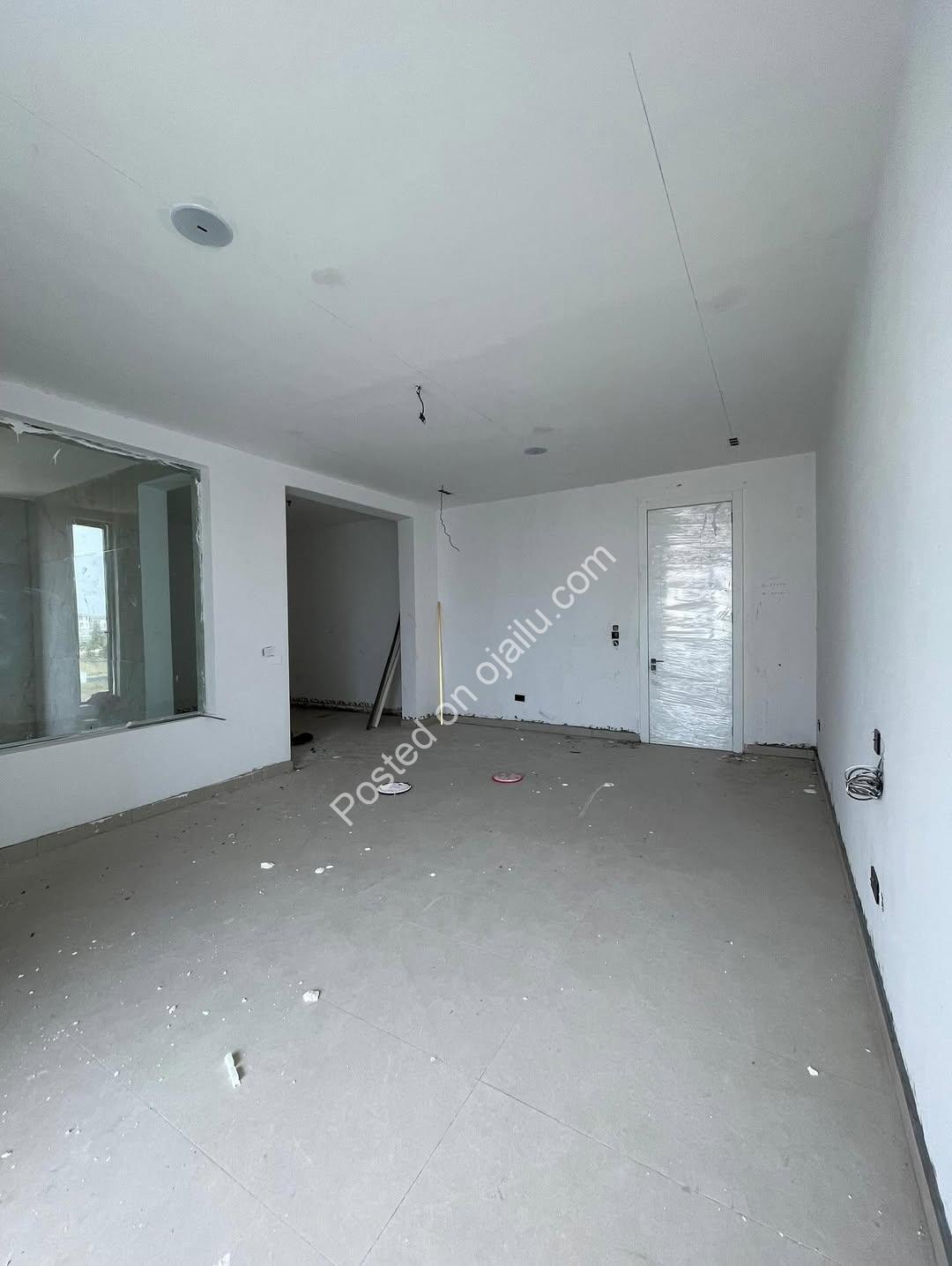 5-Bed Semi-Detached Duplex with Cinema, Gym & Pool in Ikate Lekki