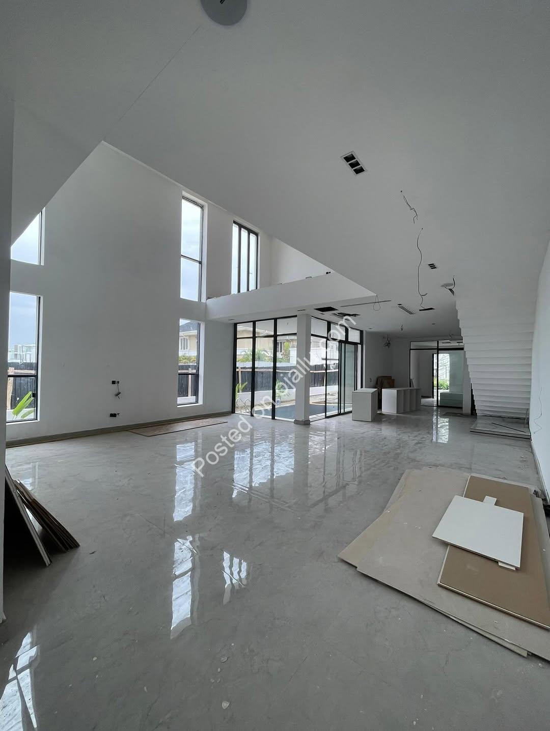 5-Bed Semi-Detached Duplex with Cinema, Gym & Pool in Ikate Lekki