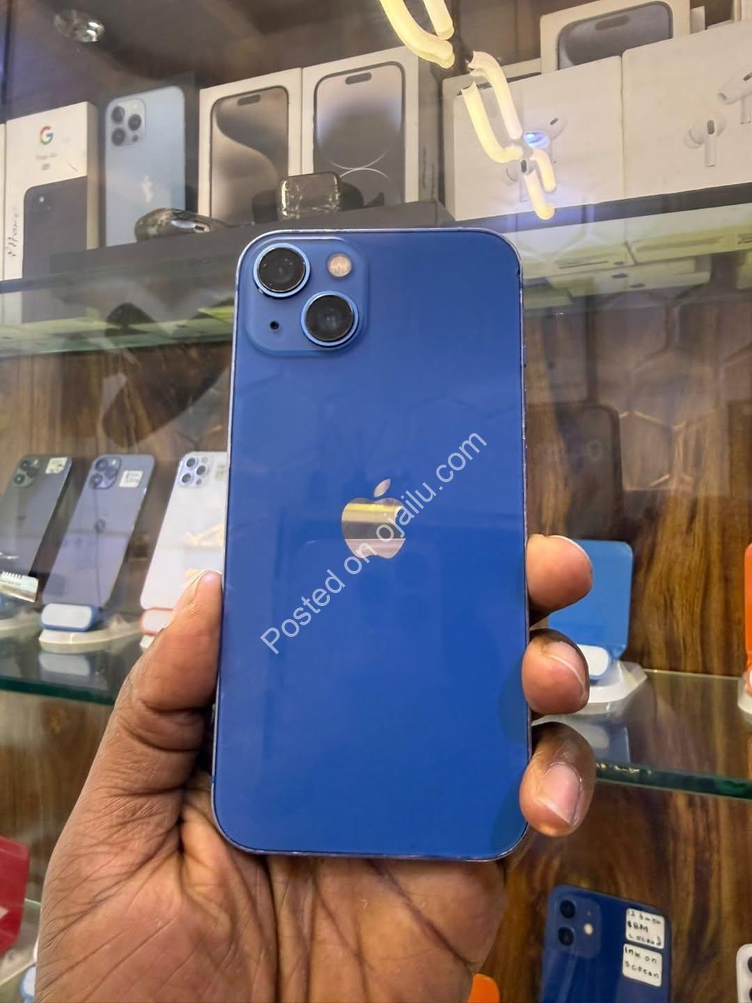 iPhone 13 256GB: 87% Battery, Unbeatable Value!