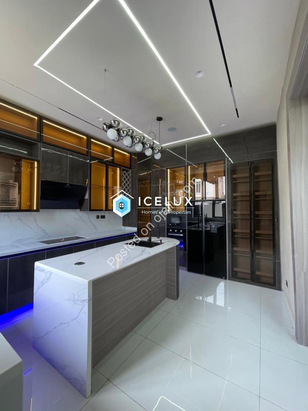 Orchid Lekki’s Ultimate 5-Bedroom Haven with Pool