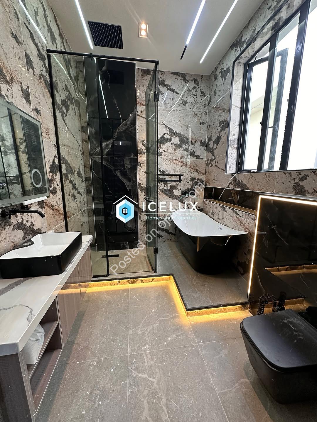 Orchid Lekki’s Ultimate 5-Bedroom Haven with Pool