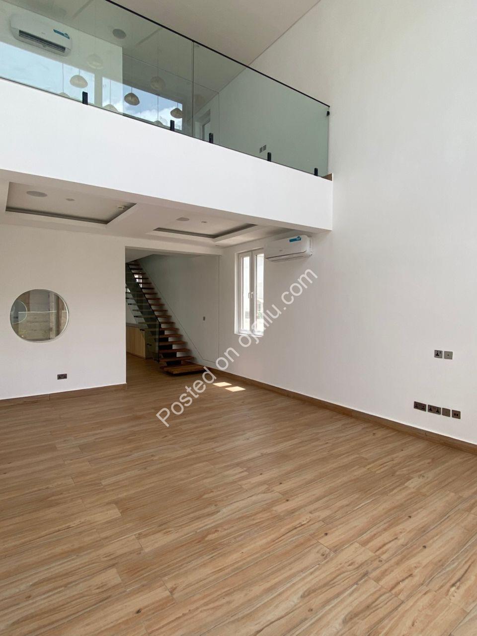 Lagos Opulence: 4BR Poolside Estate with Cinema