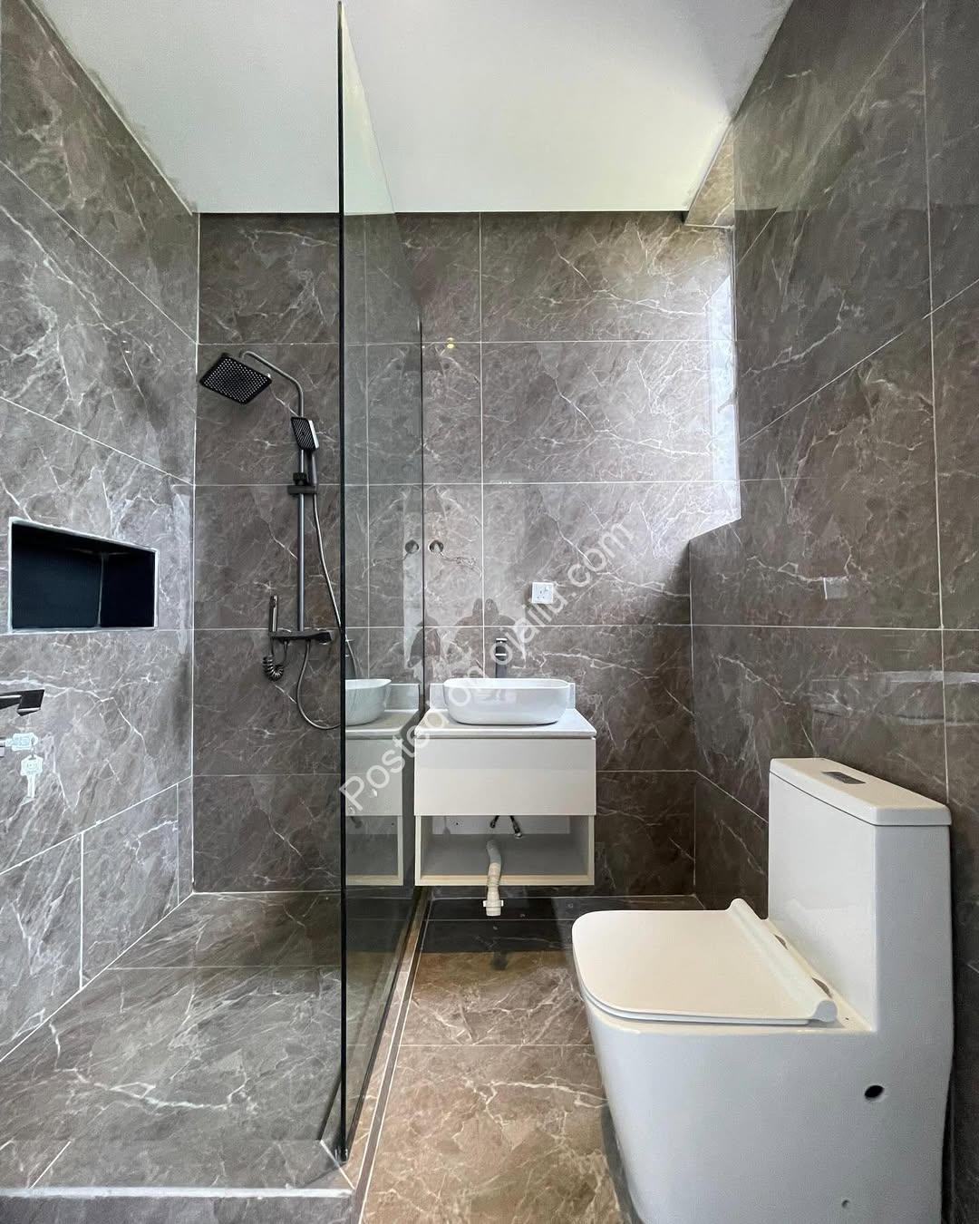 Luxury 5-Bed Duplex with Cinema & Pool in Ikate