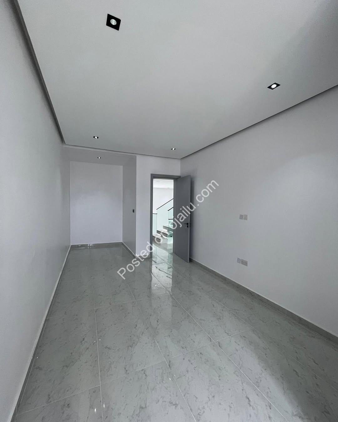 Luxury 5-Bed Duplex with Cinema & Pool in Ikate