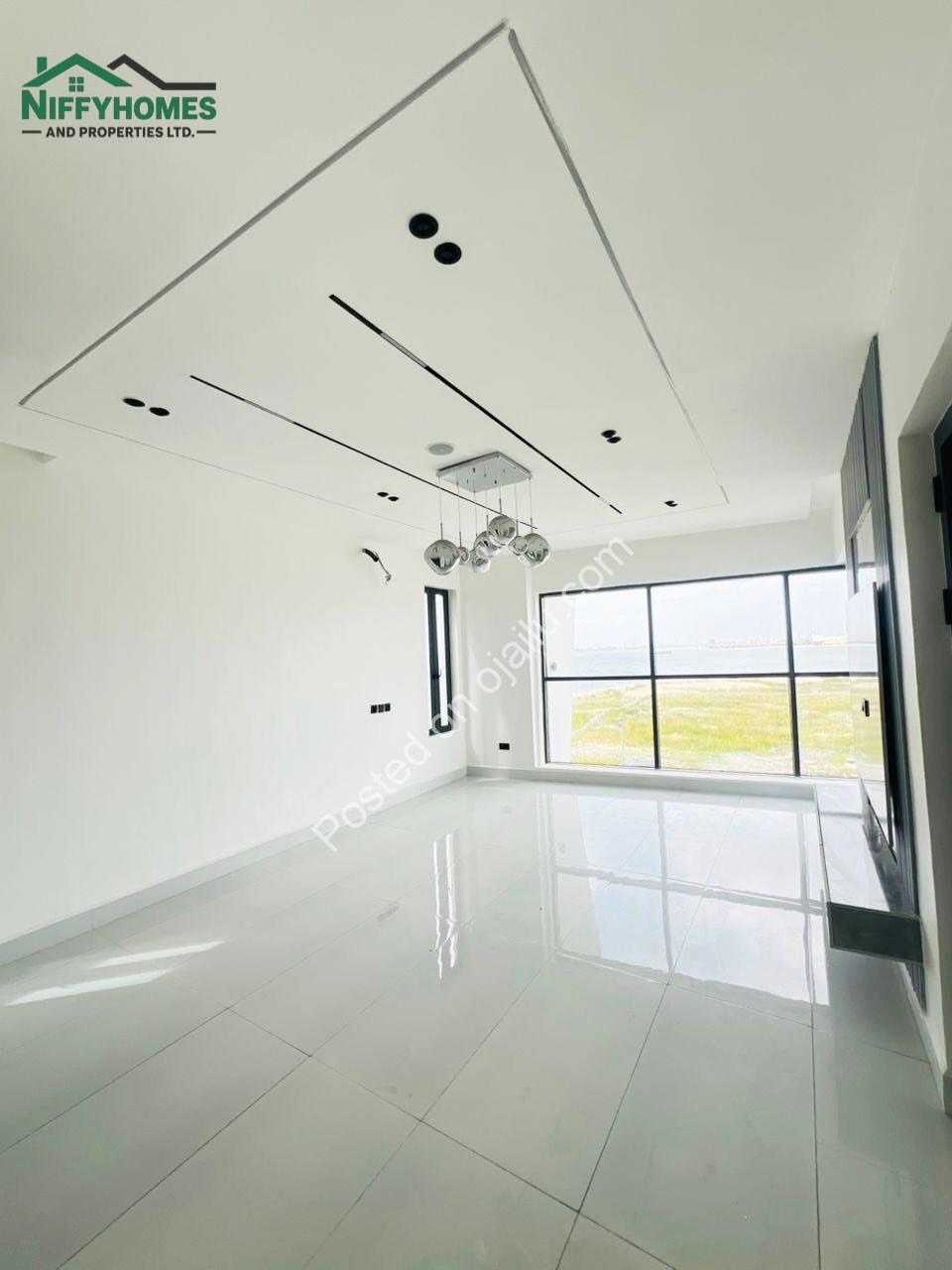 5-Bed Ajah Gem: Pool, Luxury & Prime Living