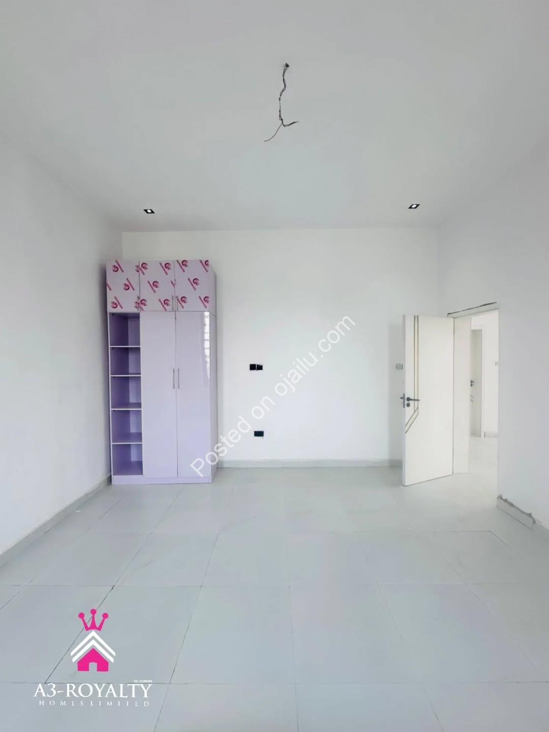 Move-In Ready 4-Bed Duplex in Gated Lekki Estate