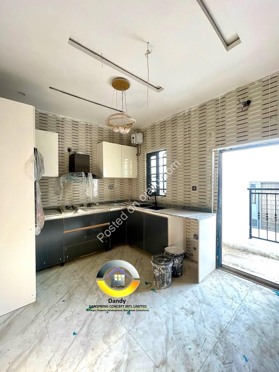 Lekki’s Finest: Brand New Ensuite Apartments